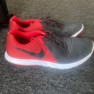 NikeRunning Shoes